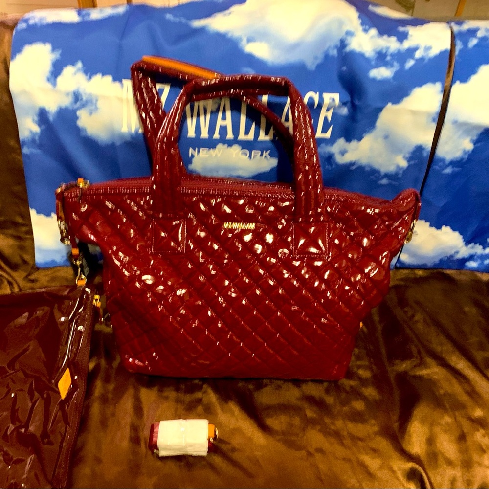 MZ WALLACE LACQUER RED XBODY MED SUTTN